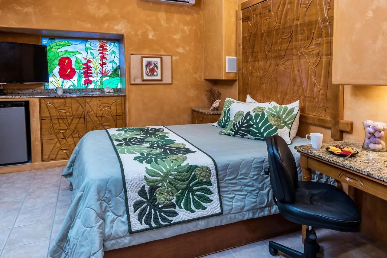 Bed & Breakfast The Guest House Lahaina