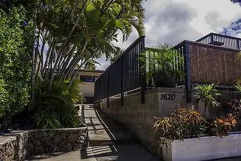 *** Bed & Breakfast The Guest House Lahaina United States