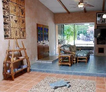 The Guest House Lahaina 3*,